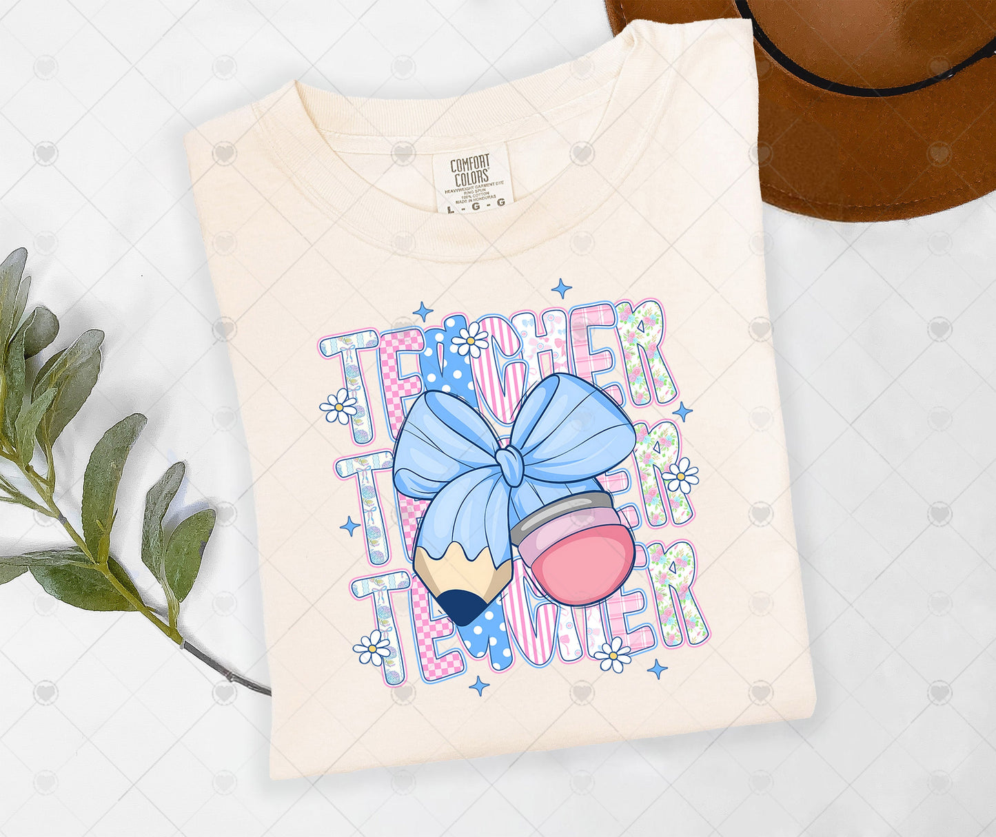 TEACHER COQUETTE PENCIL BOW | COMFOR COLOR GRAPHIC TEE - 1680
