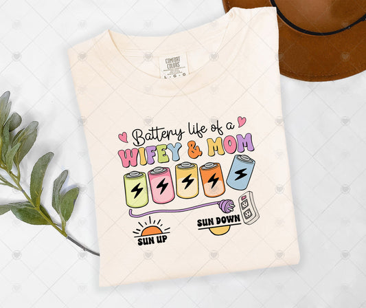 WIFEY & MOM | COMFOR COLOR GRAPHIC TEE - 1453
